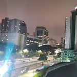 Quarto Tranquilidade Em Apto Compartilhado